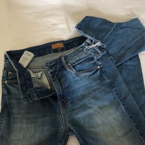 Women’s MOTHER Denim Looker Ankle Fray Jean